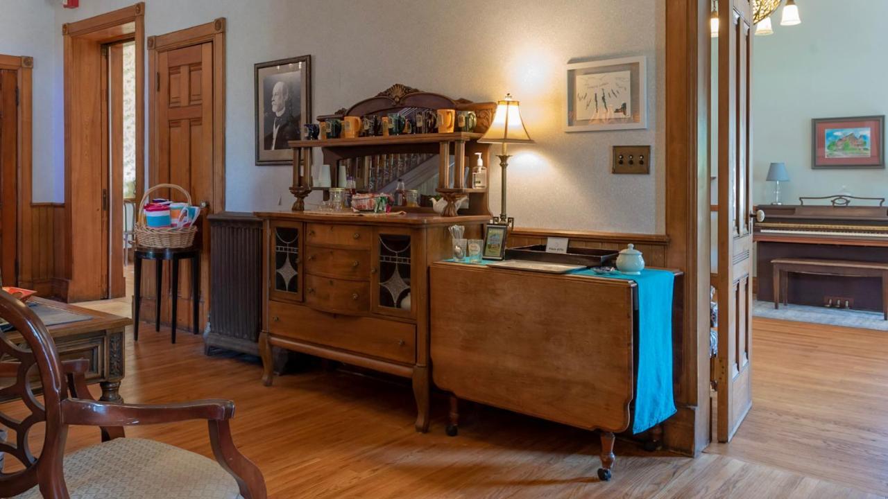 William Henry Miller Inn อิทากา ภายนอก รูปภาพ