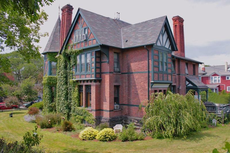 William Henry Miller Inn อิทากา ภายนอก รูปภาพ